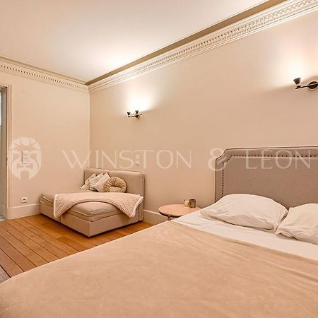 Appartement Tour Eiffel Invalides 7E G Paris Exteriör bild